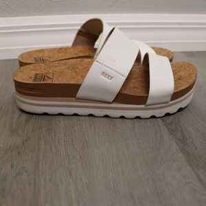 REEF Cushion Vista Hi Women's Platform Fashion Sandal White Size 8